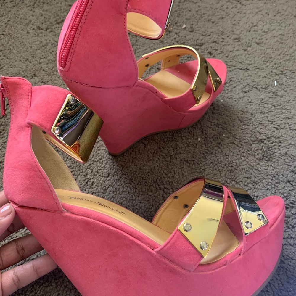 Pink/Gold Wedge